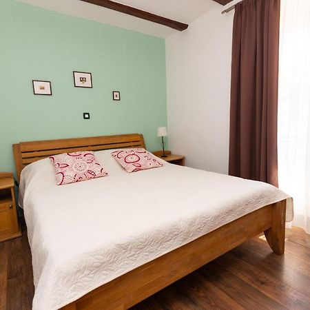 Villa Melita โอปาติยา ภายนอก รูปภาพ